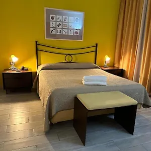https://hotel-le-calandre.hotelinveneto.com