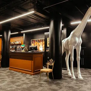 https://aries-vicenza.hotelinveneto.com
